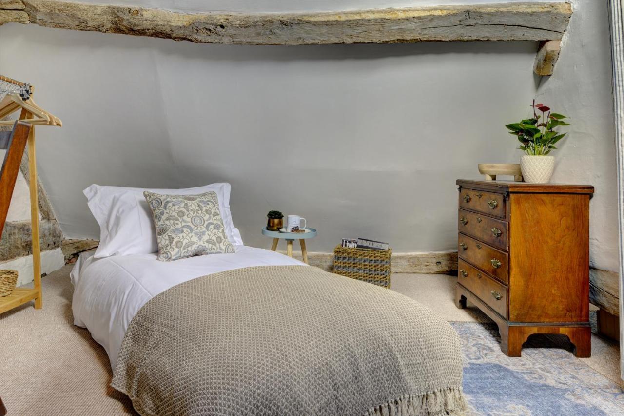 Loft Cottage By Spa Town Property - 2 Bed Tudor Retreat Near To Stratford-Upon-Avon, Warwick & Solihull מראה חיצוני תמונה